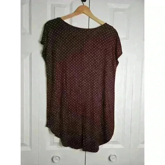 Maurices NWT Burgundy Top With Bronze Studding Size Medium - Picture 4 of 6